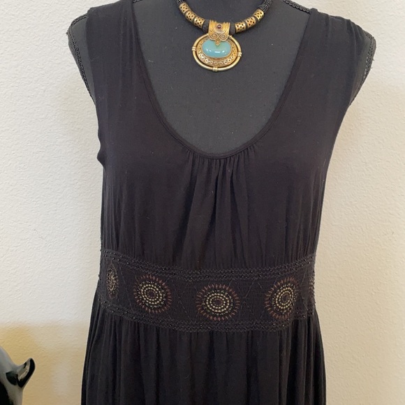 BCBG Maxazria Casual Black Dress Size M - Picture 1 of 5